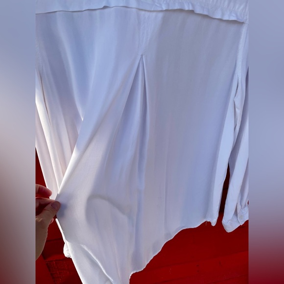 Beachlunchlounge viscose white long sleeve button down top - Picture 11 of 12